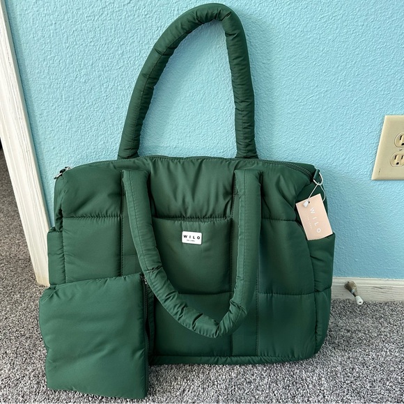 Wilo the Label Puffer Side Pocket Weekender Green Pine Tote Travel Bag Carry On - Picture 1 of 13